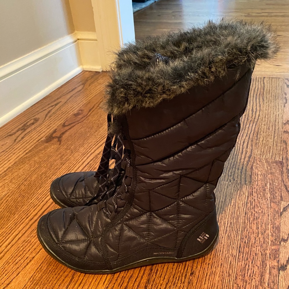 Winter boots (RESERVED)